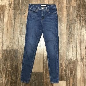 Levi's 310 Shaping Super Skinny Jeans